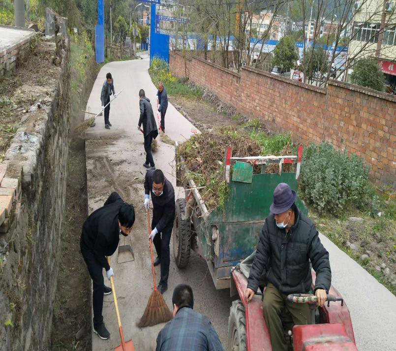 区经信和科技局 “三到位”开展爱国卫生运动 助力防疫阻击战