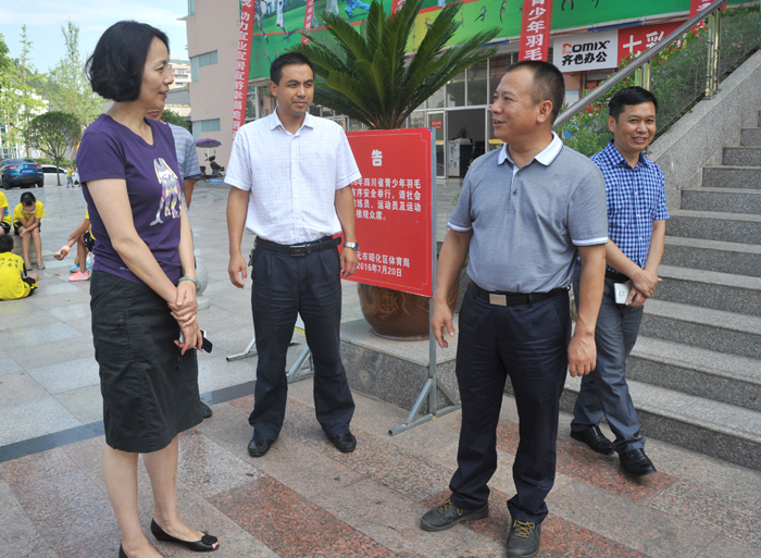 陈正永介绍我区文体事业发展情况.jpg 陈正永介绍我区文体事业发展情况.jpg