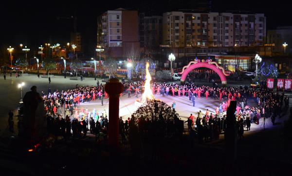 活动现场.jpg 活动现场.jpg